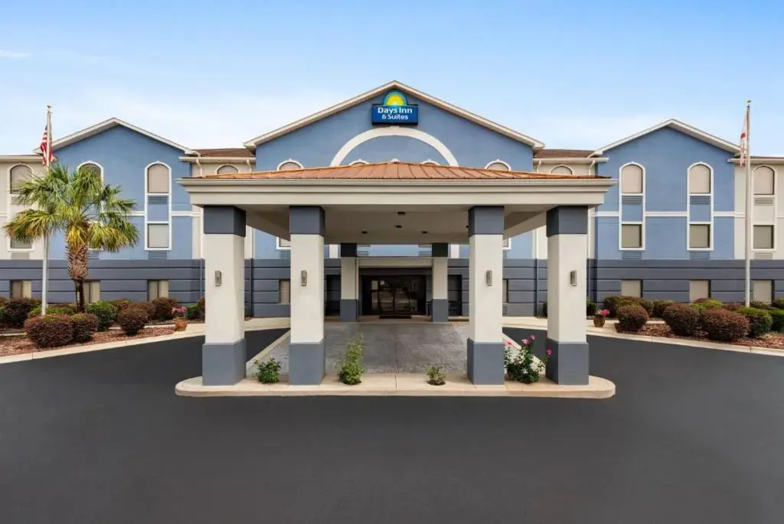 Days Inn & Suites Prattville-Montgomery