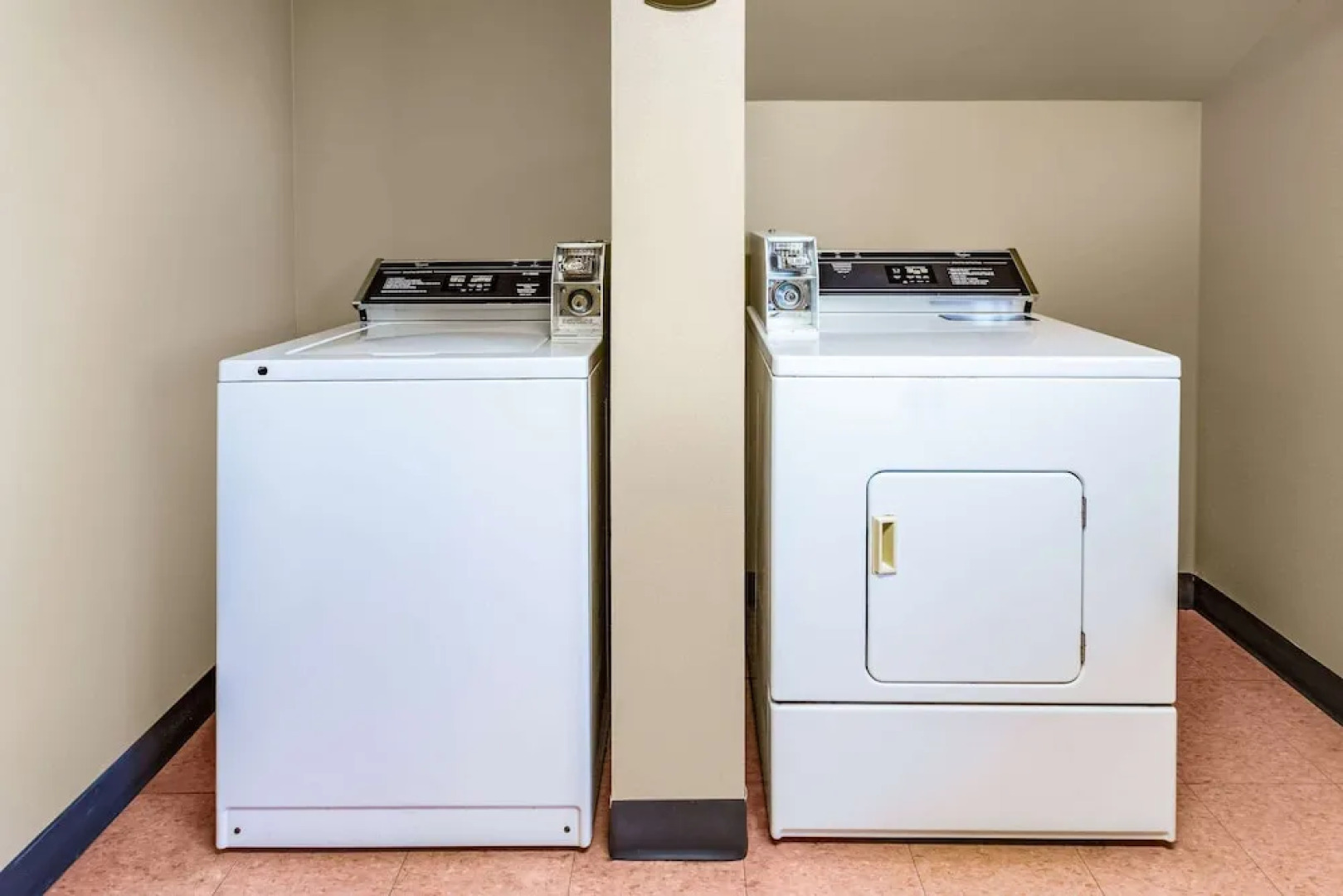 Americinn Blue Earth