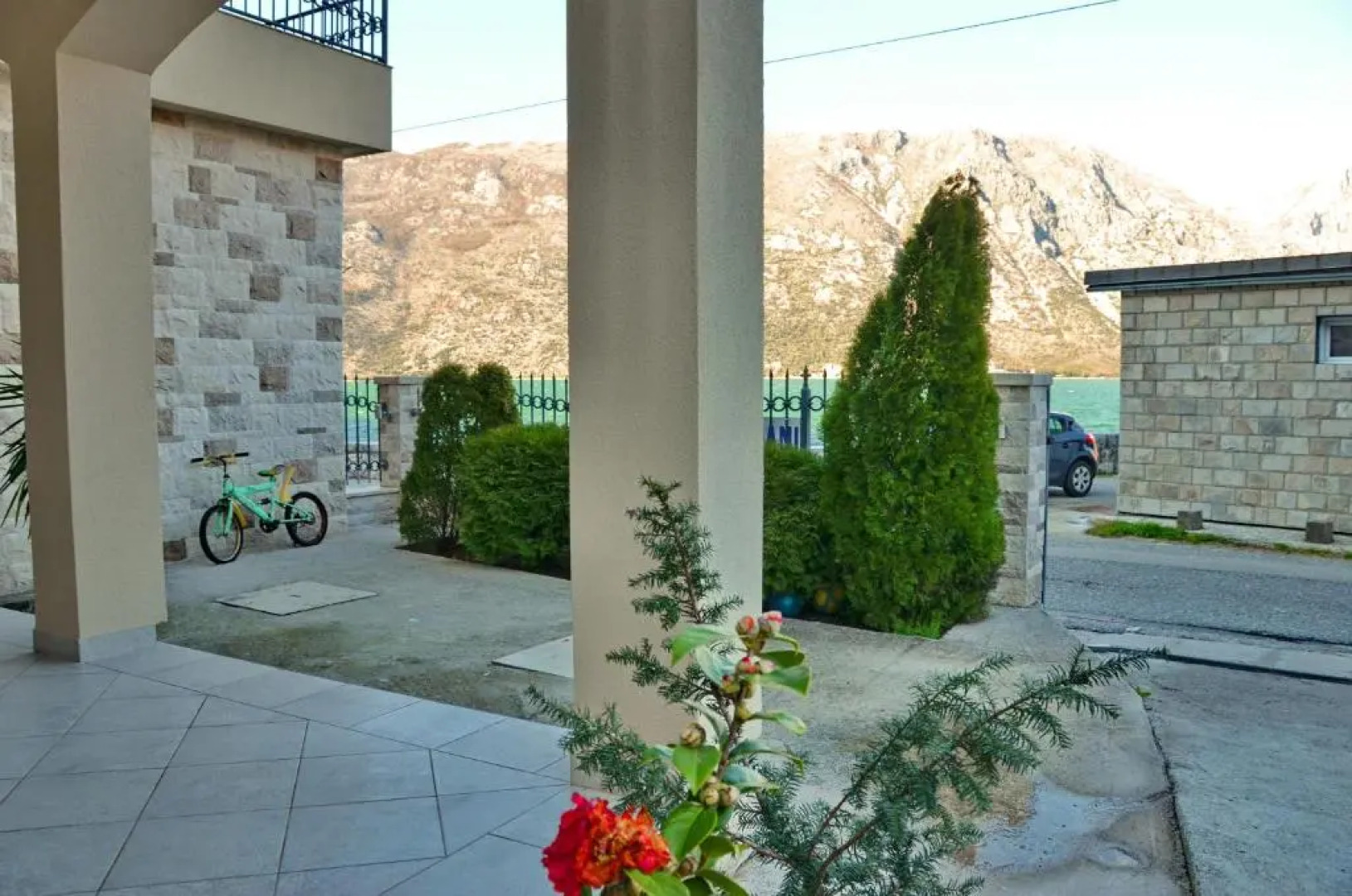 Apartments Ćosović