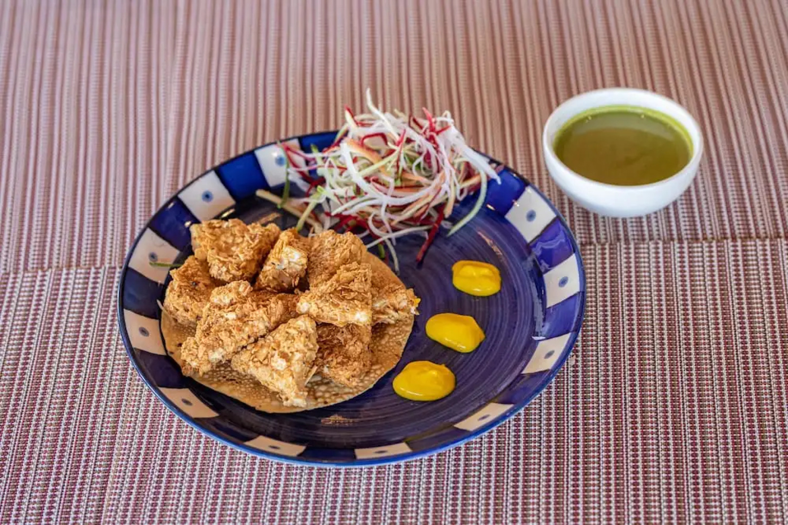 The Hotel Js Souvenir