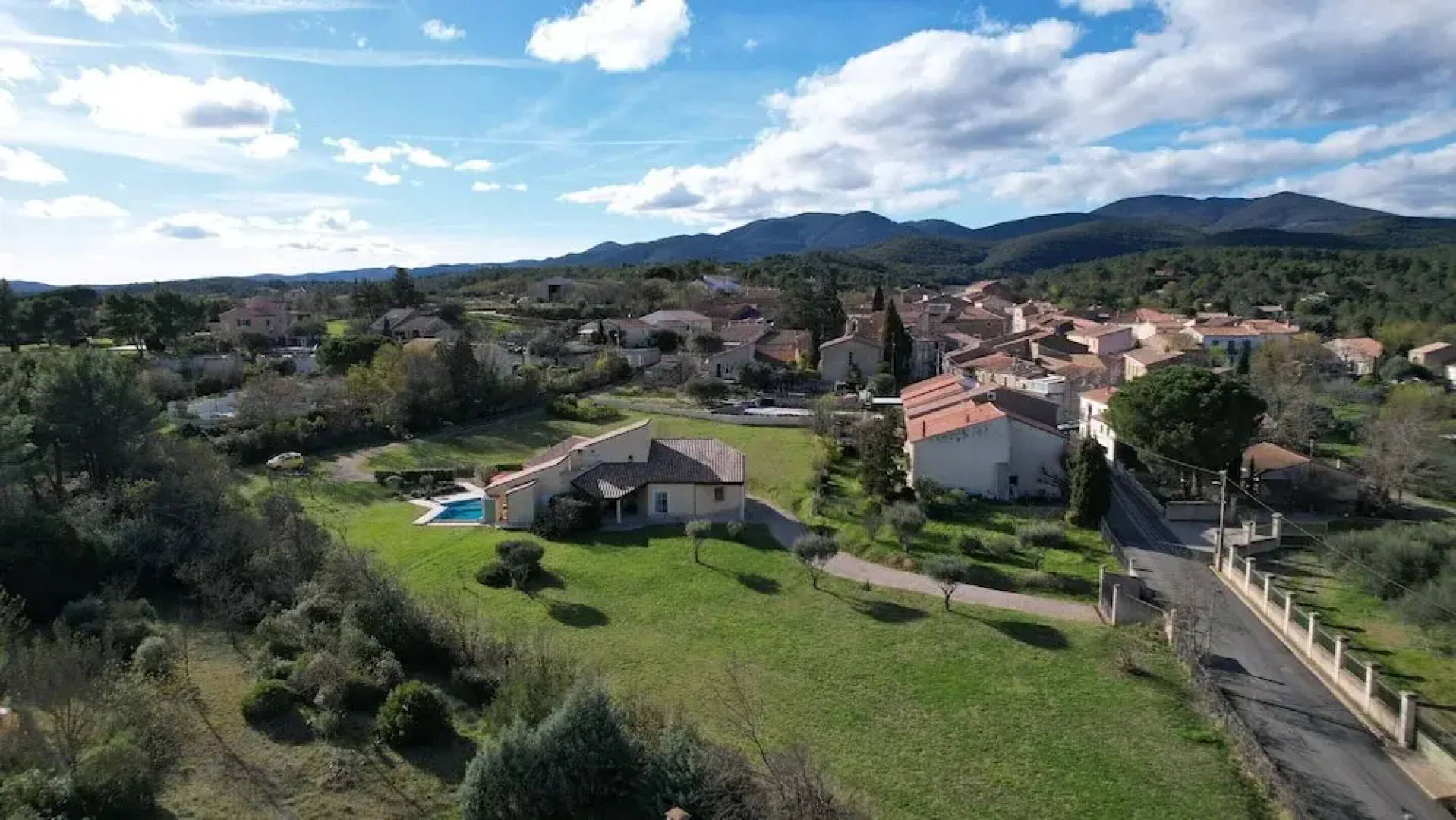 Villa in France With Private Pool & Garden