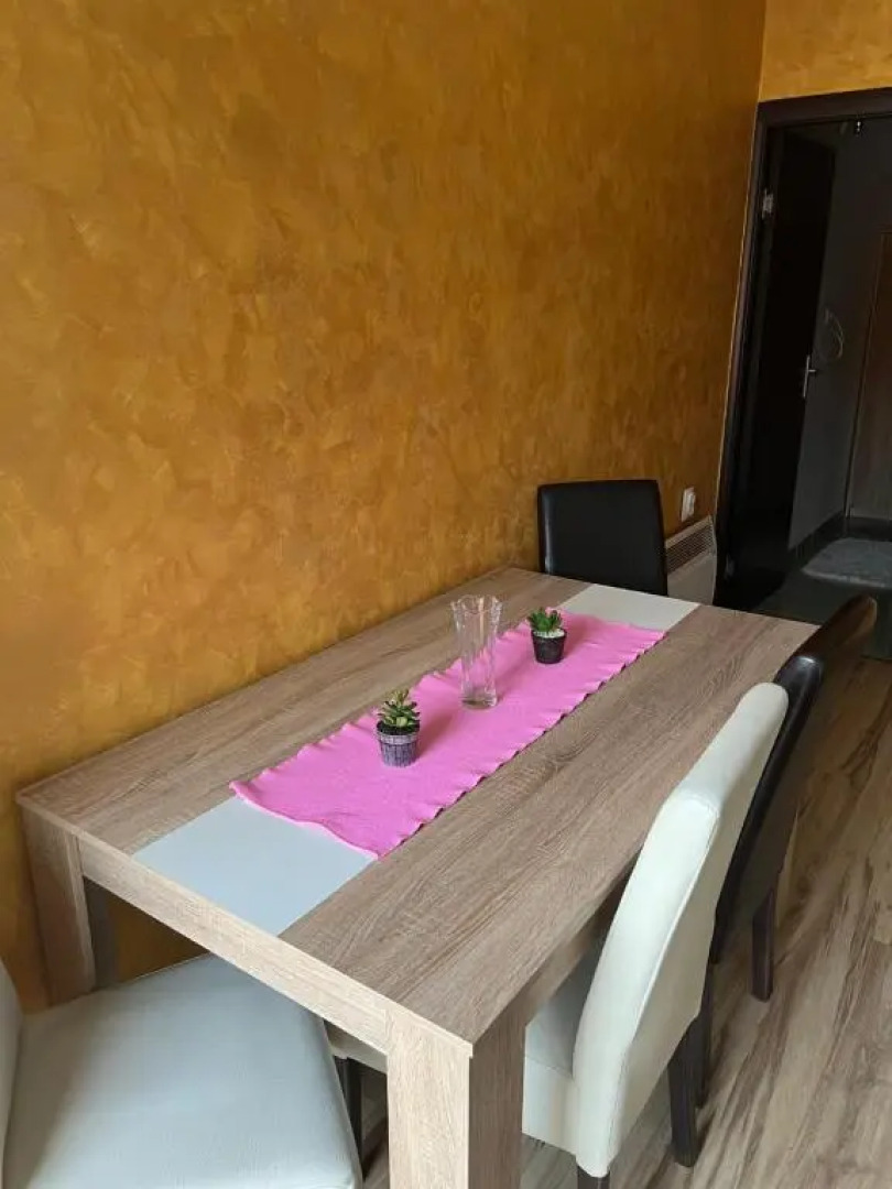 Apartments Vila Brzi & Beka