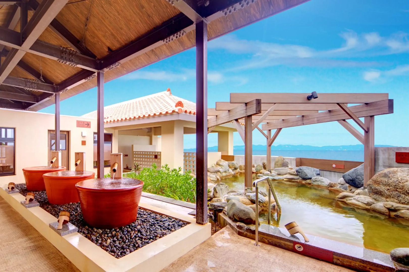 Ryukyu Onsen Senagajima Hotel