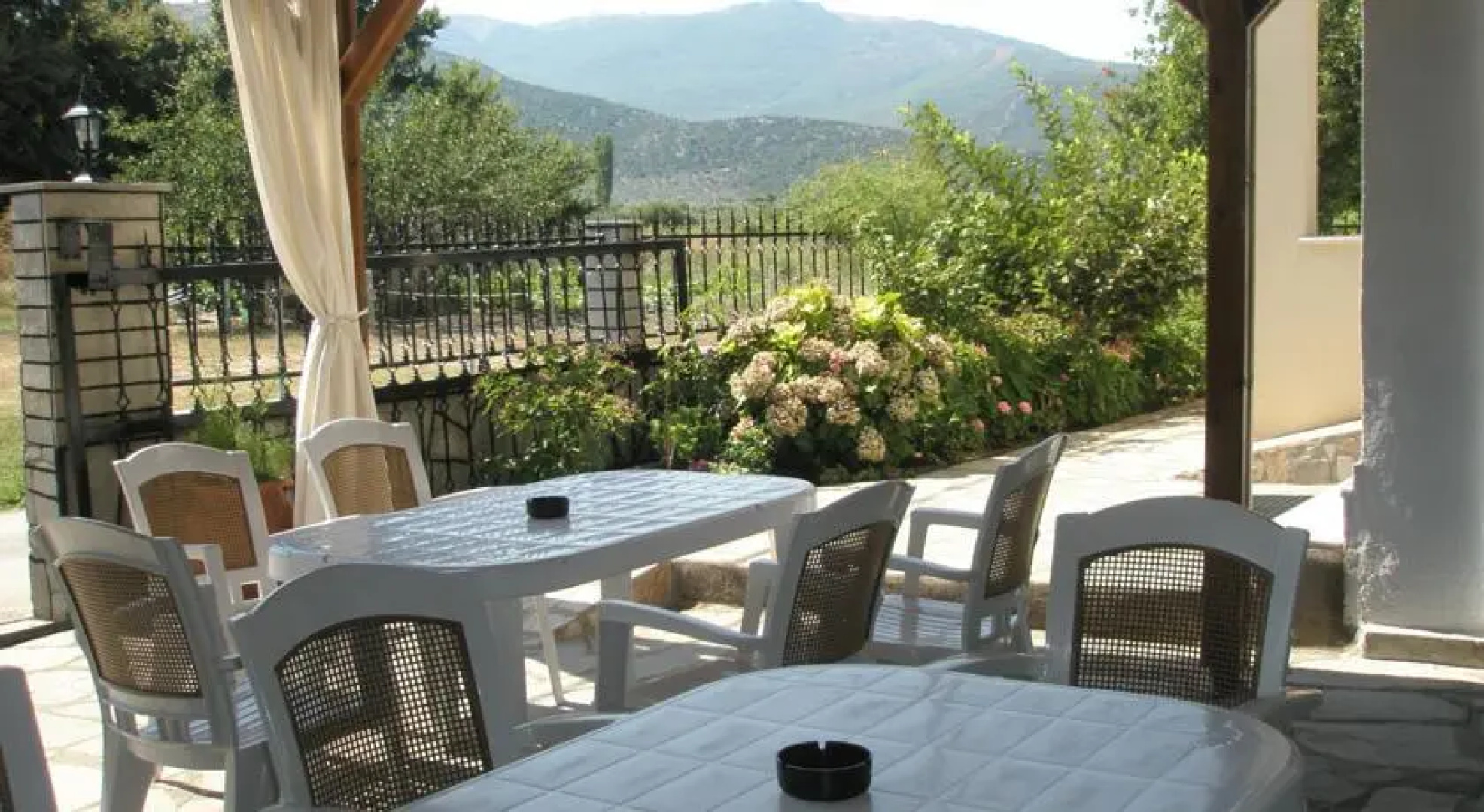 Philoxenia Hotel