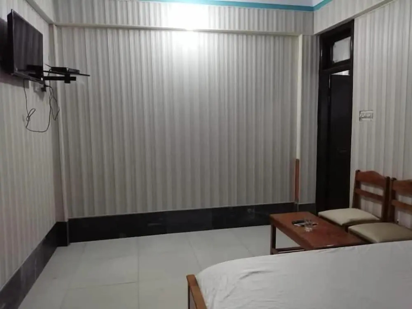 Saif Hotel And Restaurant