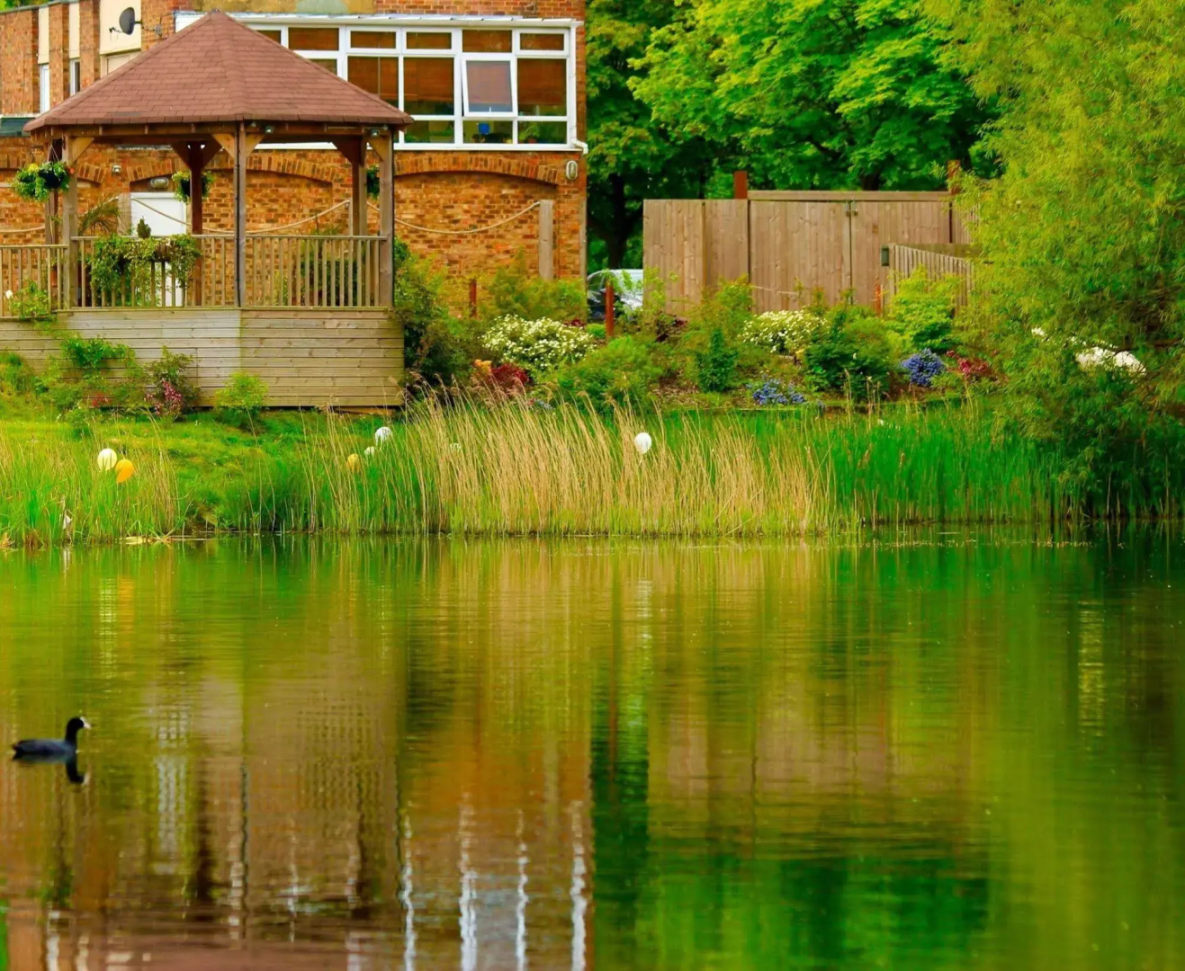 The Inn on the Lake Hotel