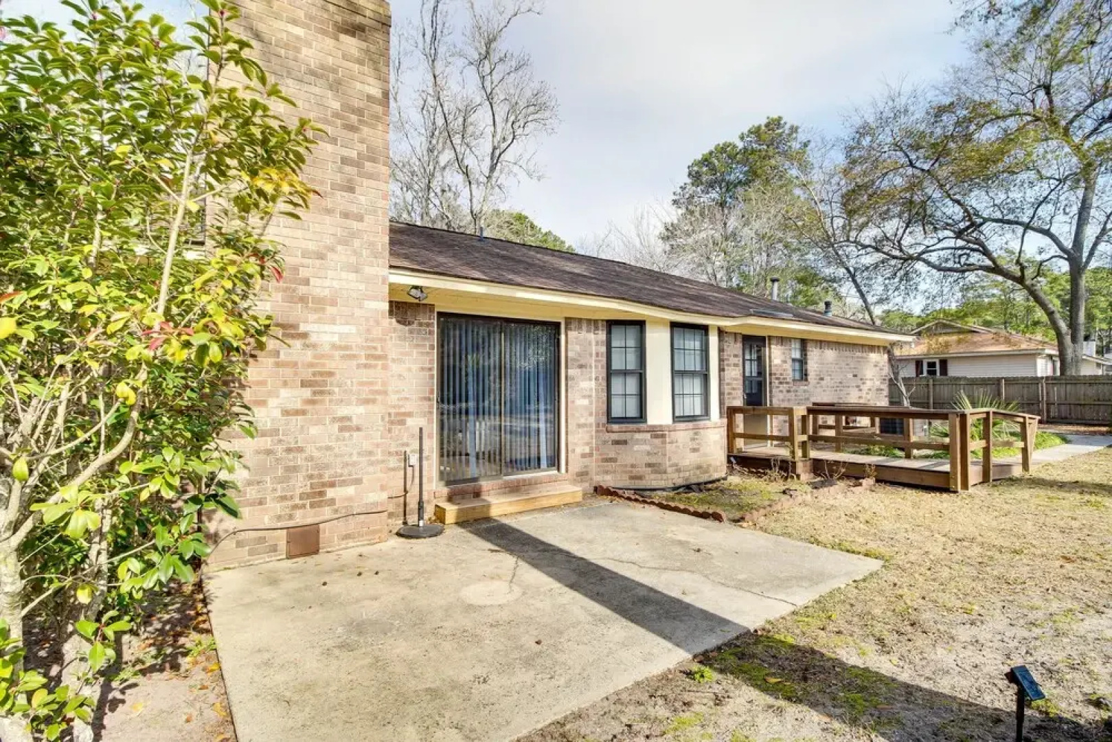 Single-Story Savannah Home W/ Private Backyard!