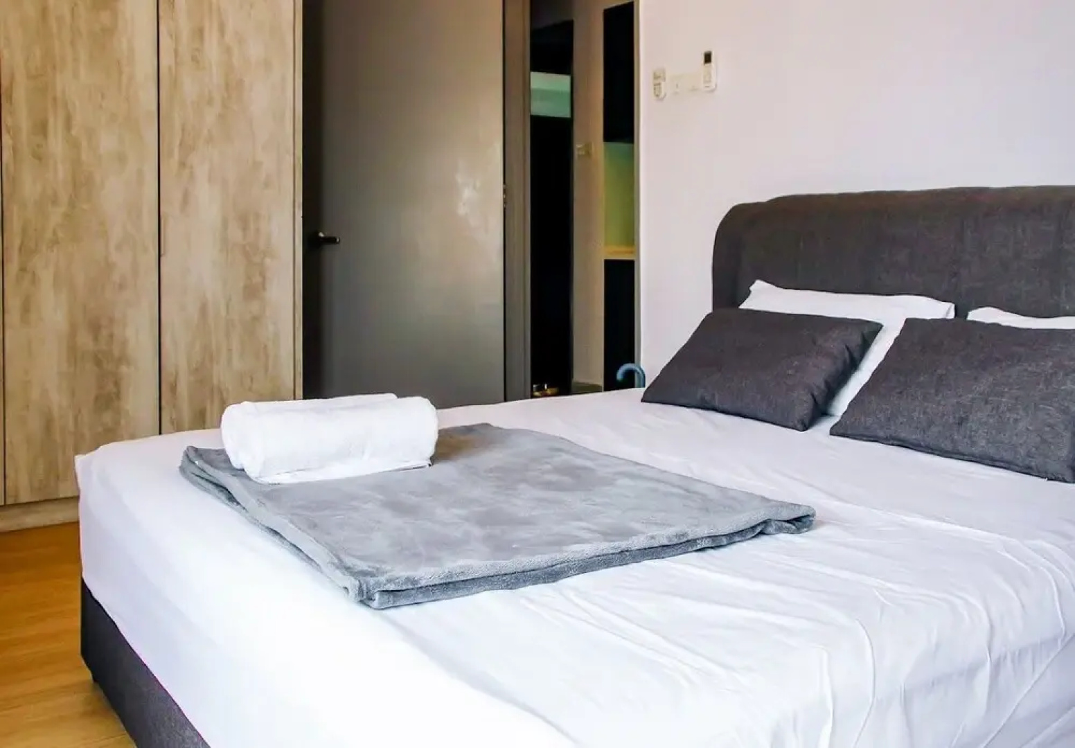 Book-A-Rest Suite