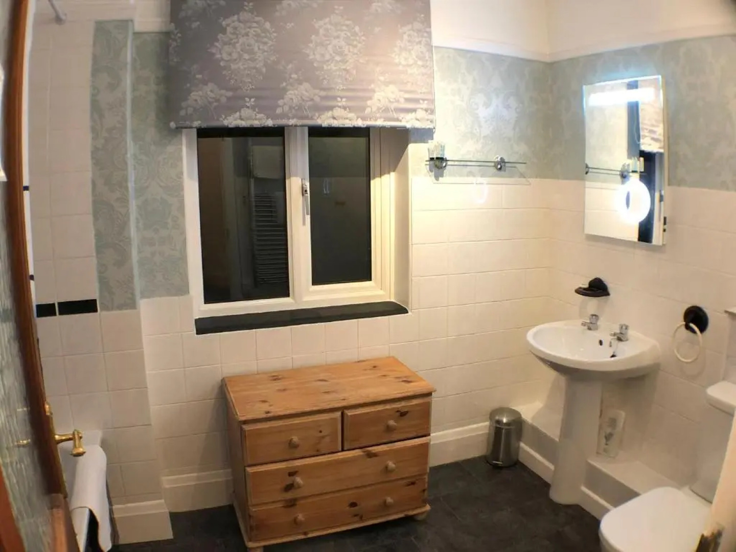 The North Cliff Hotel