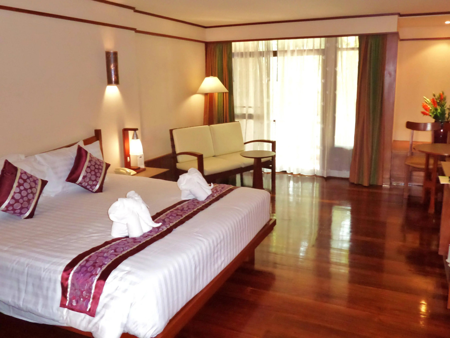 Sappraiwan Elephant Resort & Sanctuary