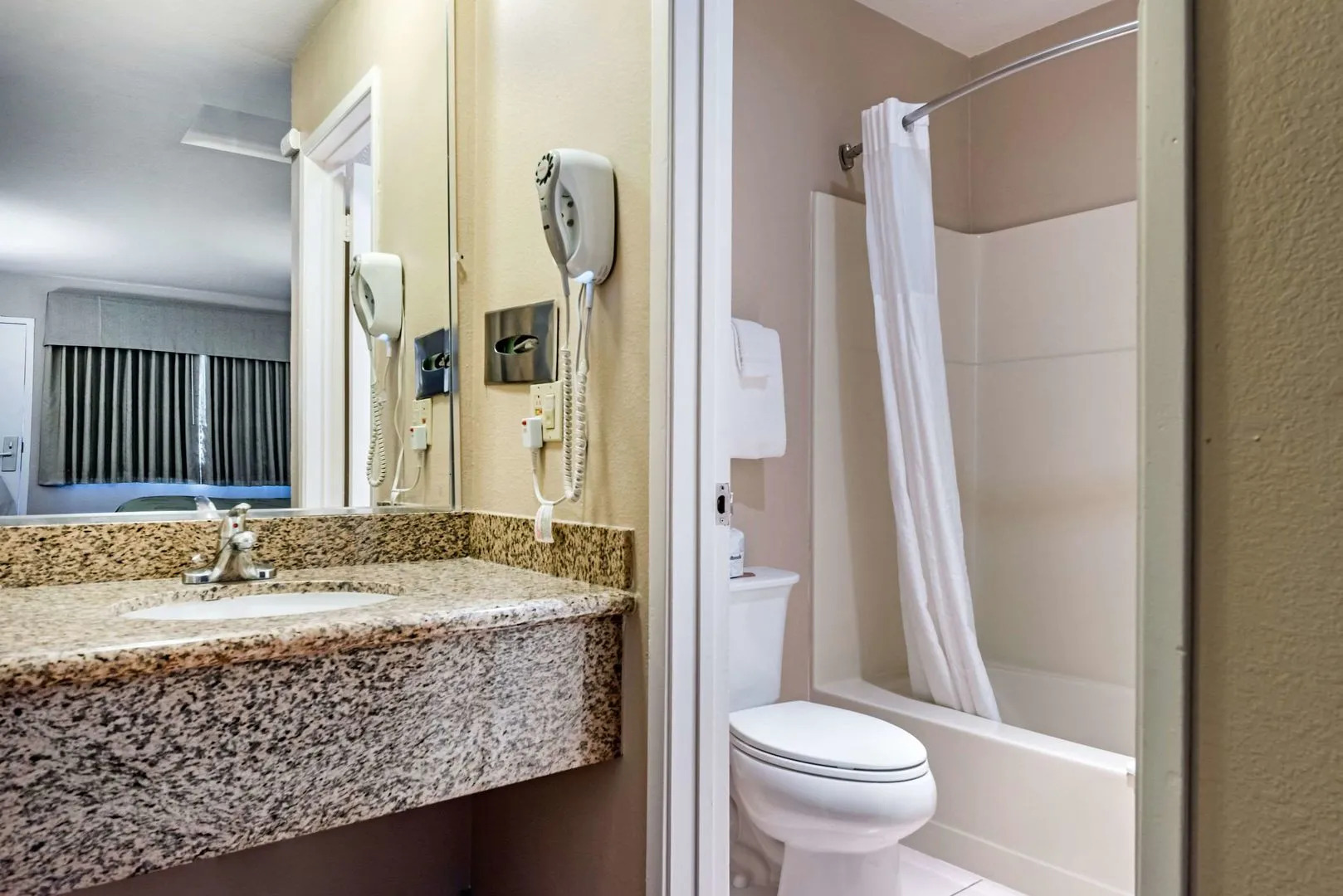 Scottish Fairway Inn