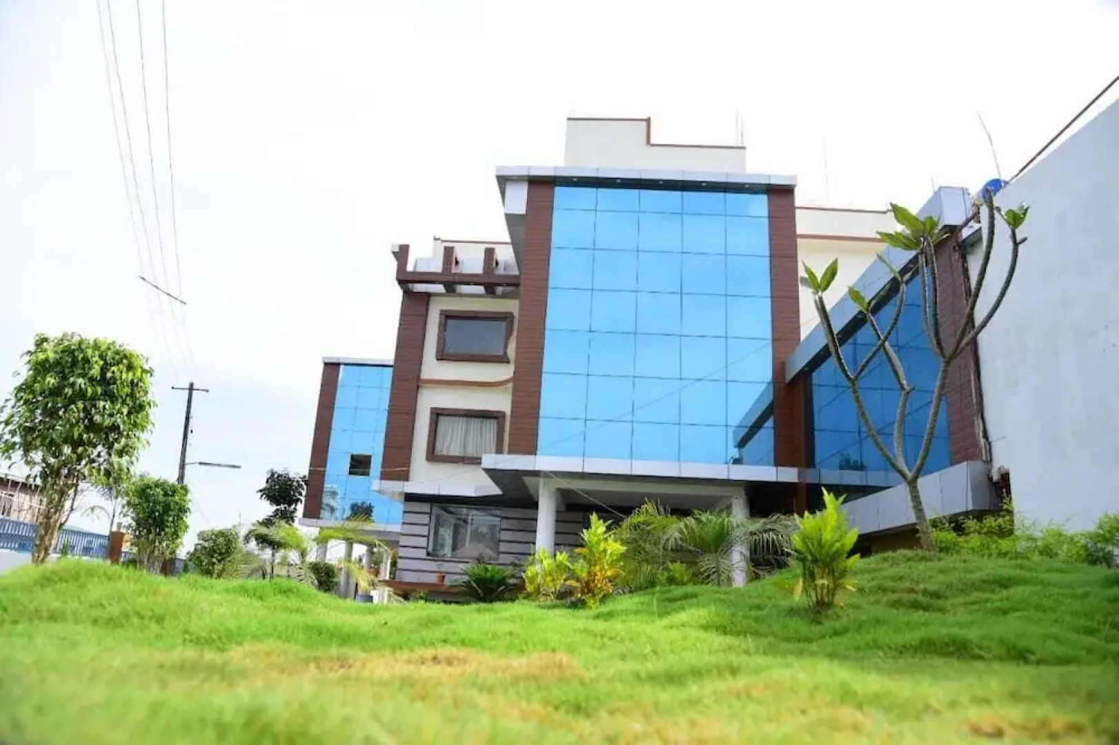 Sagayi International Resort