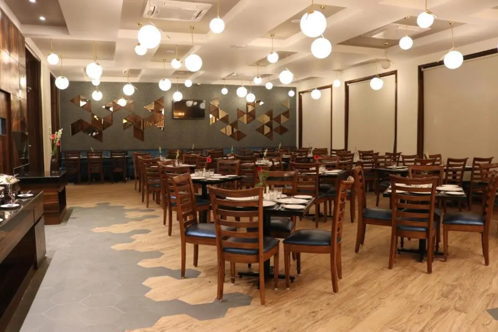 7 Apple Resort Lonavala