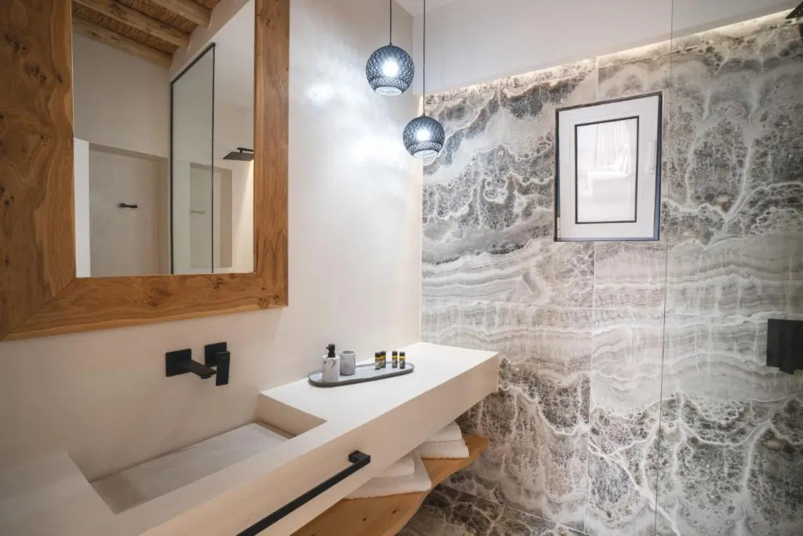 Sfakia Seaside luxury Suites