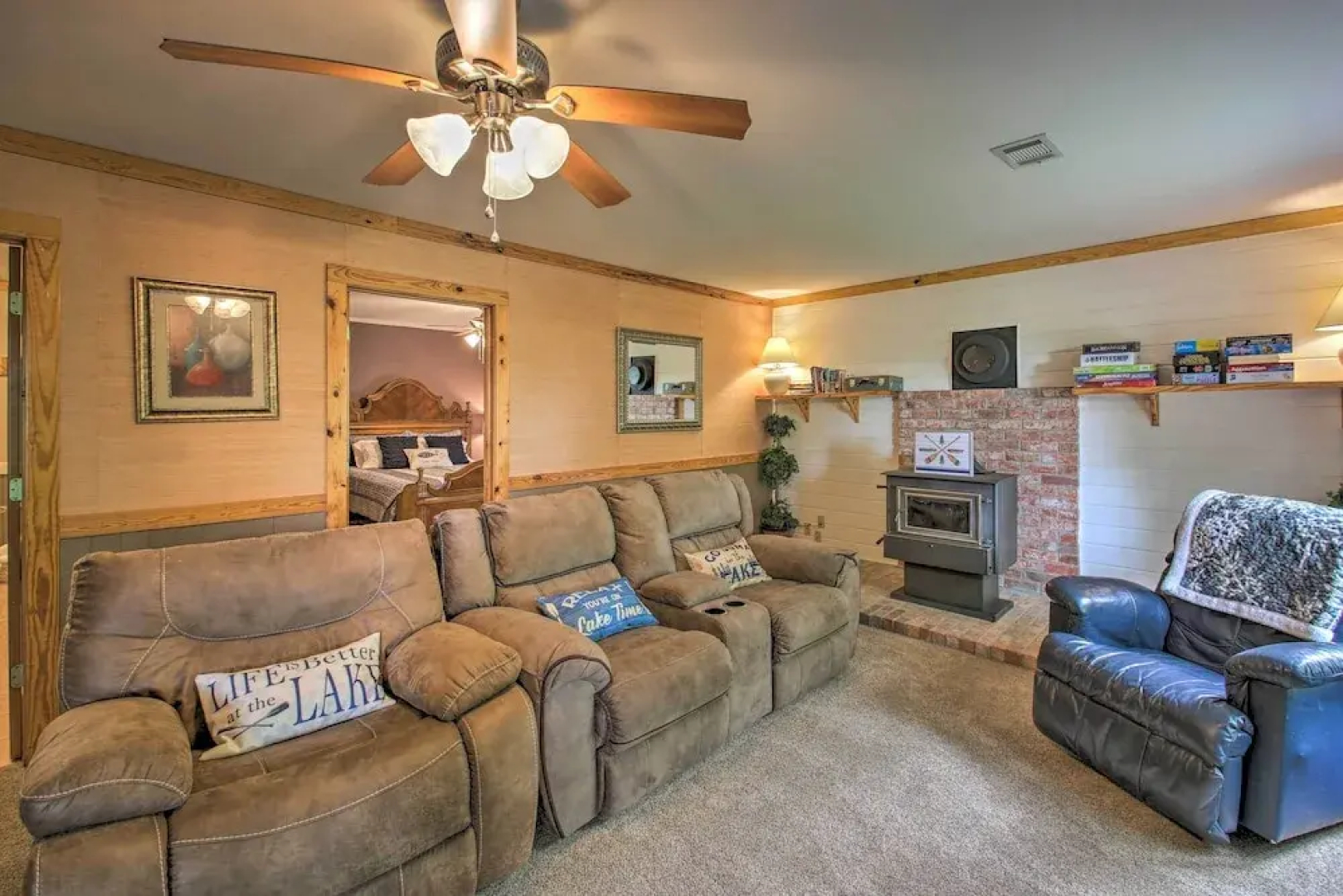 Kayaks & Boat Dock: Lakeside Hot Springs Retreat