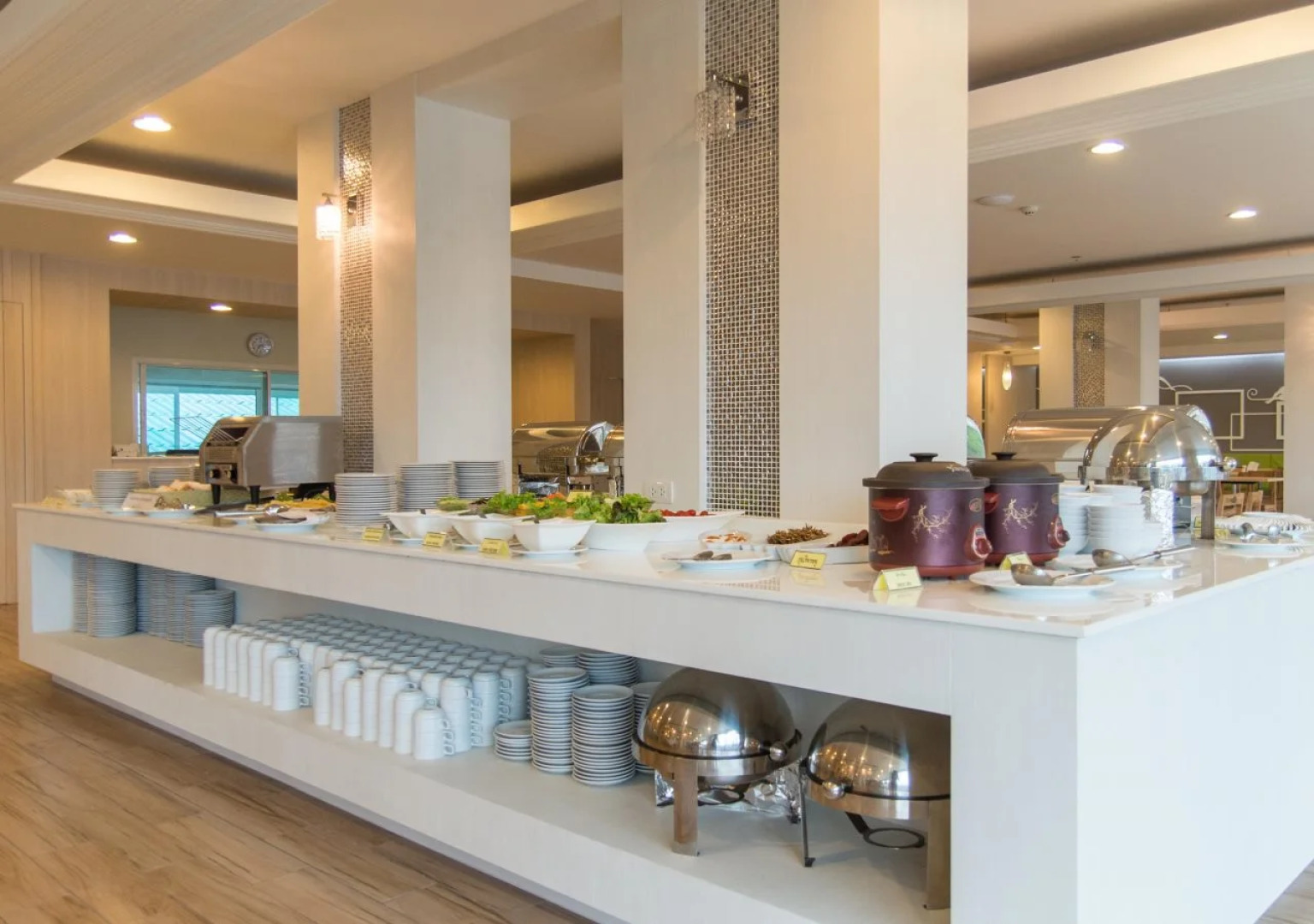 Prachuap Grand Hotel