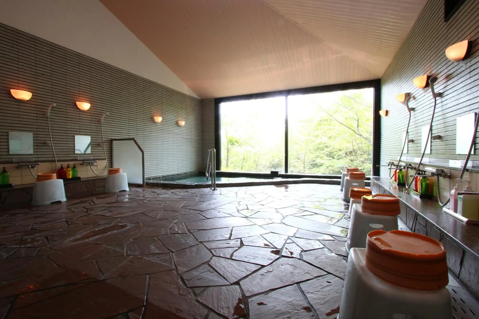 Tsushima Grand Hotel