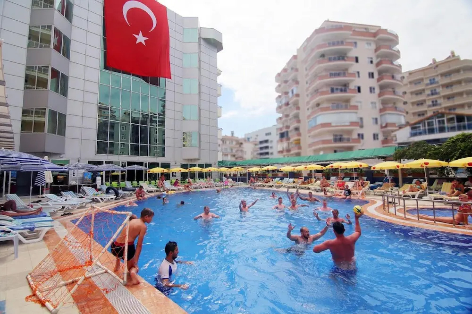 Klas More Beach Hotel