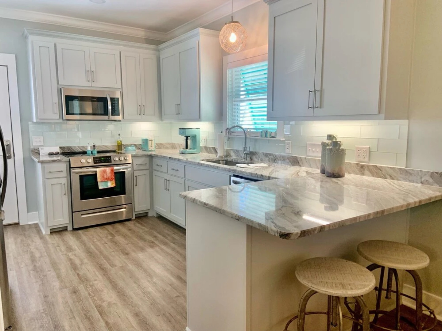 The Rookery Iii 7001 3 Bedroom Cottage by RedAwning