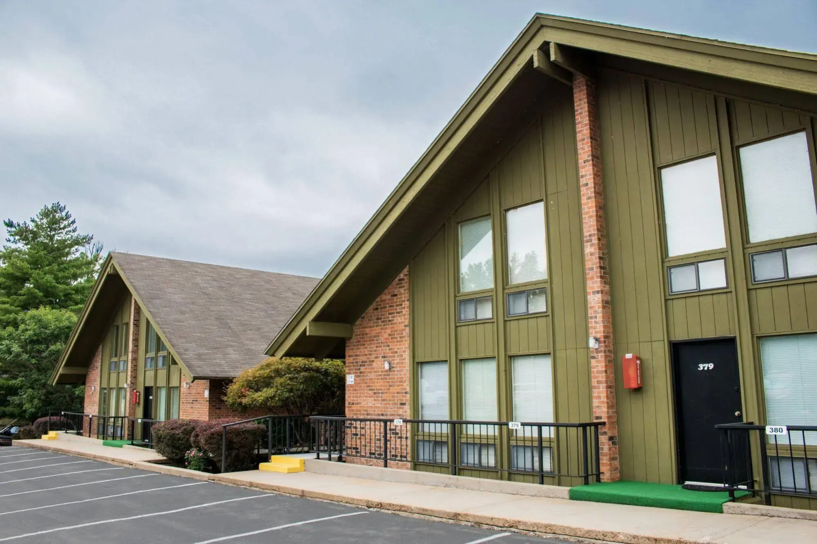 Roark Vacation Resort