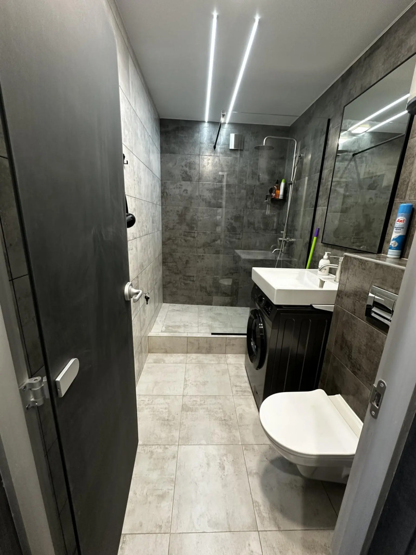 Апартаменты на улице Конституции 5/1