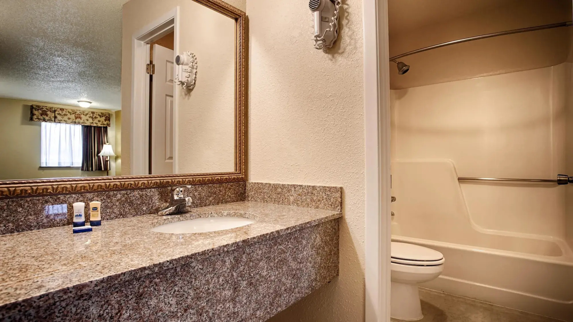 Best Western Post Oak Inn