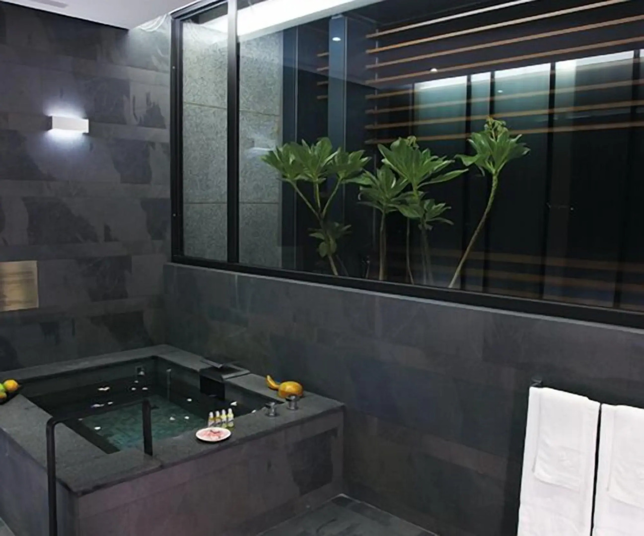 The Sun Hot Spring & Resort