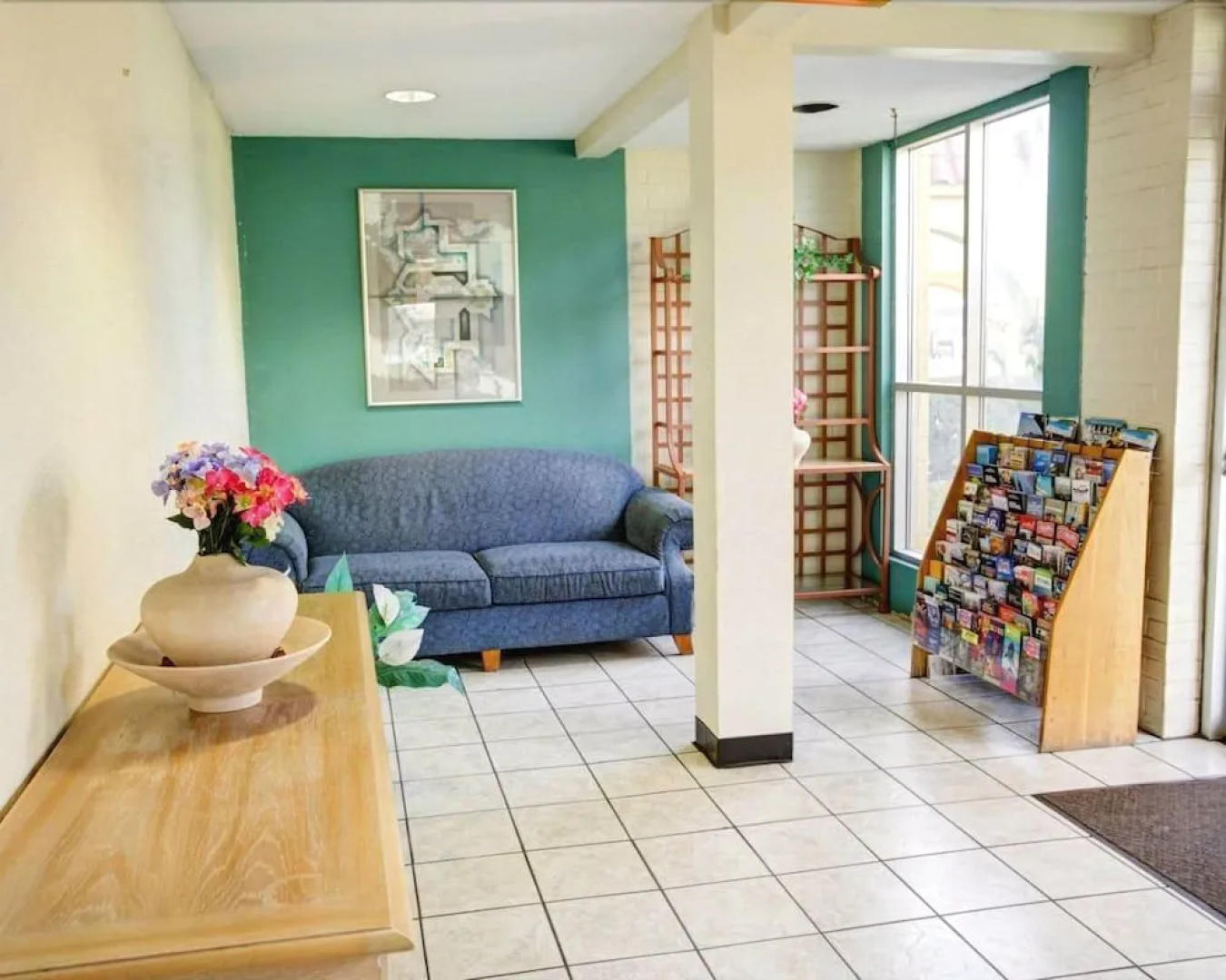 University Inn