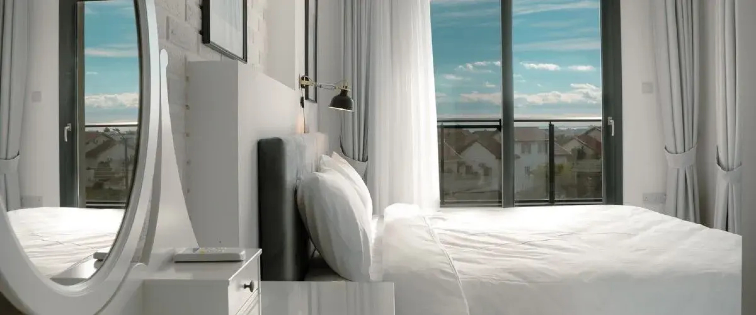 Caesar Blue Seaside Luxury Apartments