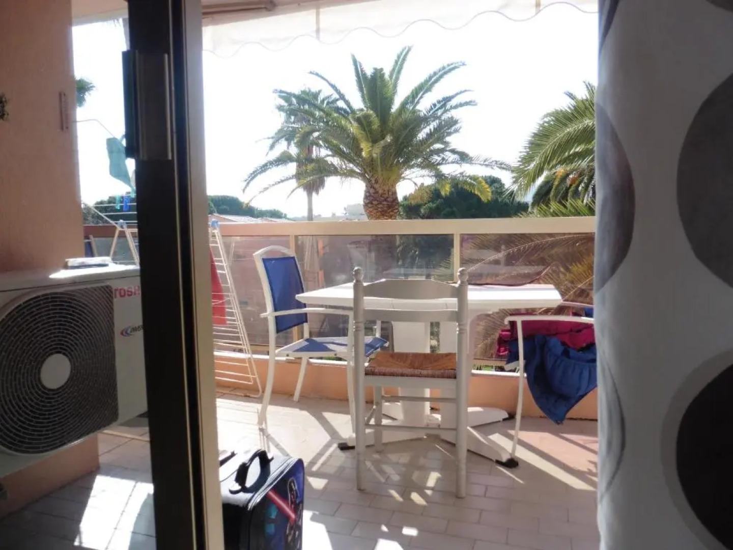 App.T2 De Standing Proche De La Mer