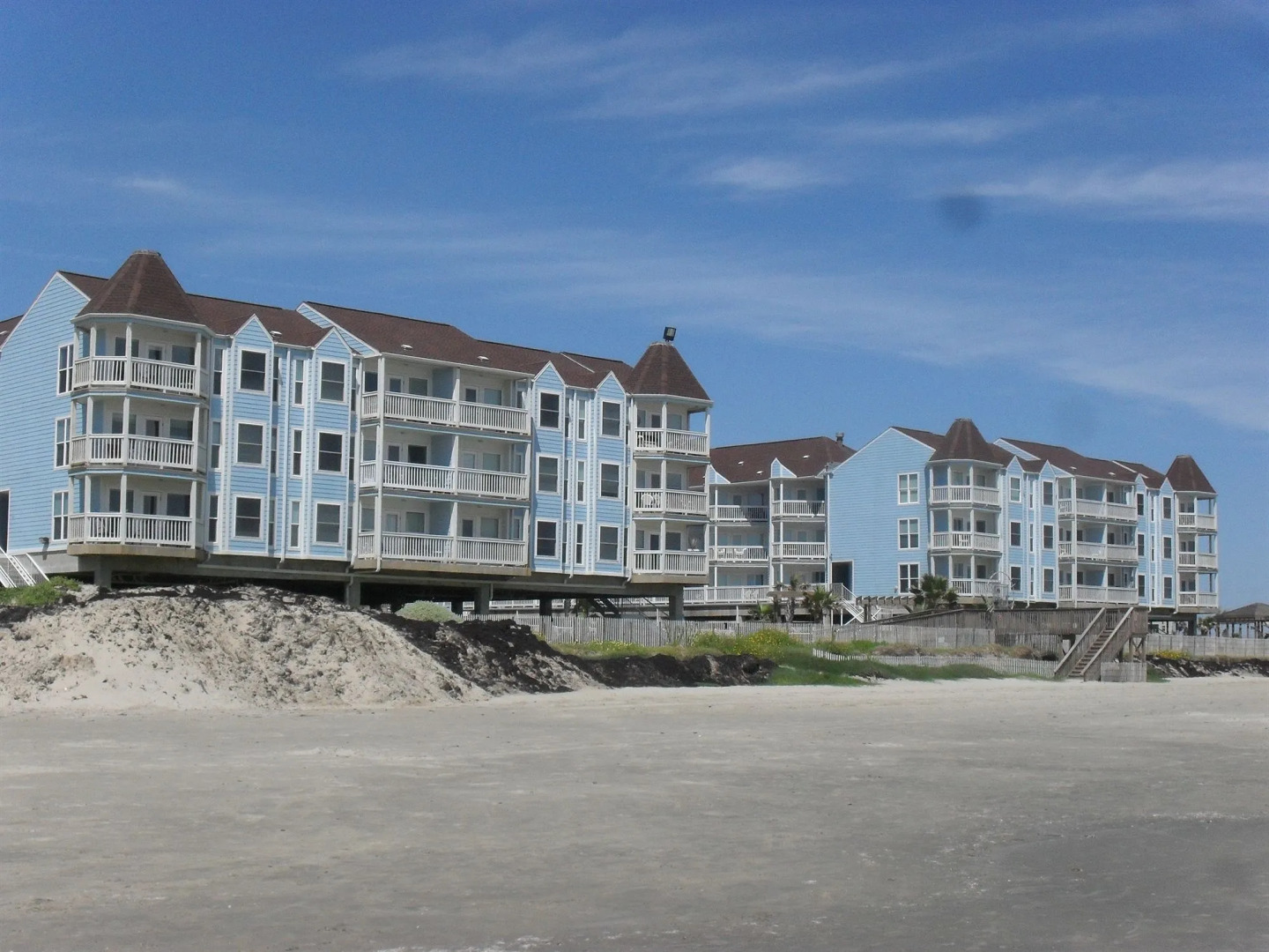 Seascape Deluxe Beach Condos by A B Sea Rentals