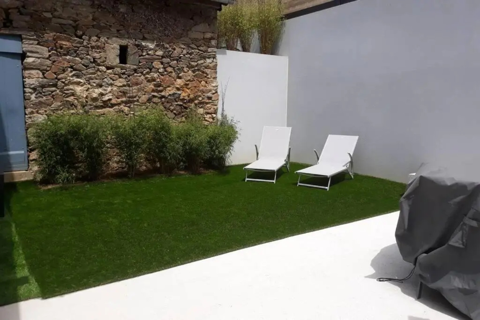 Maison entièrement rénovée à 5 km des plages