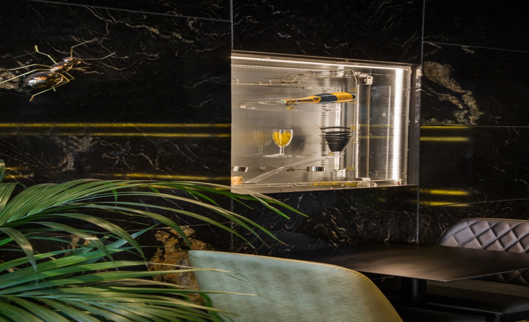 H Hotel