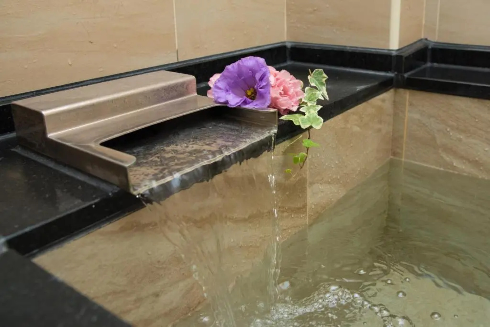 Issmy Hotel Spring Resort