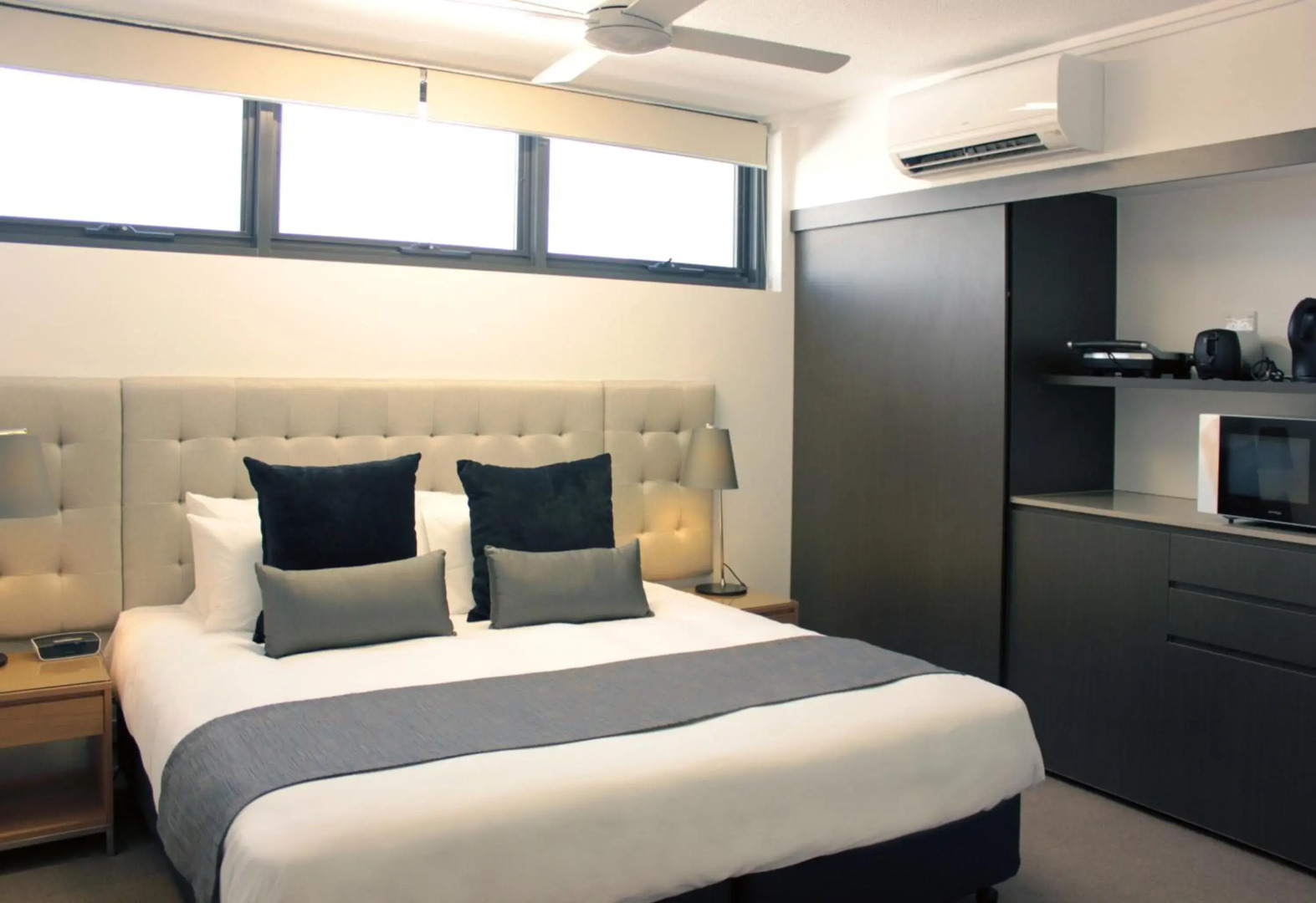 Pacific Sands Apartments