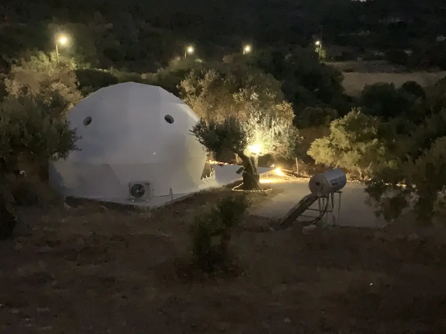 Gorgeous Geodesic Dome Next to Kopria Beach