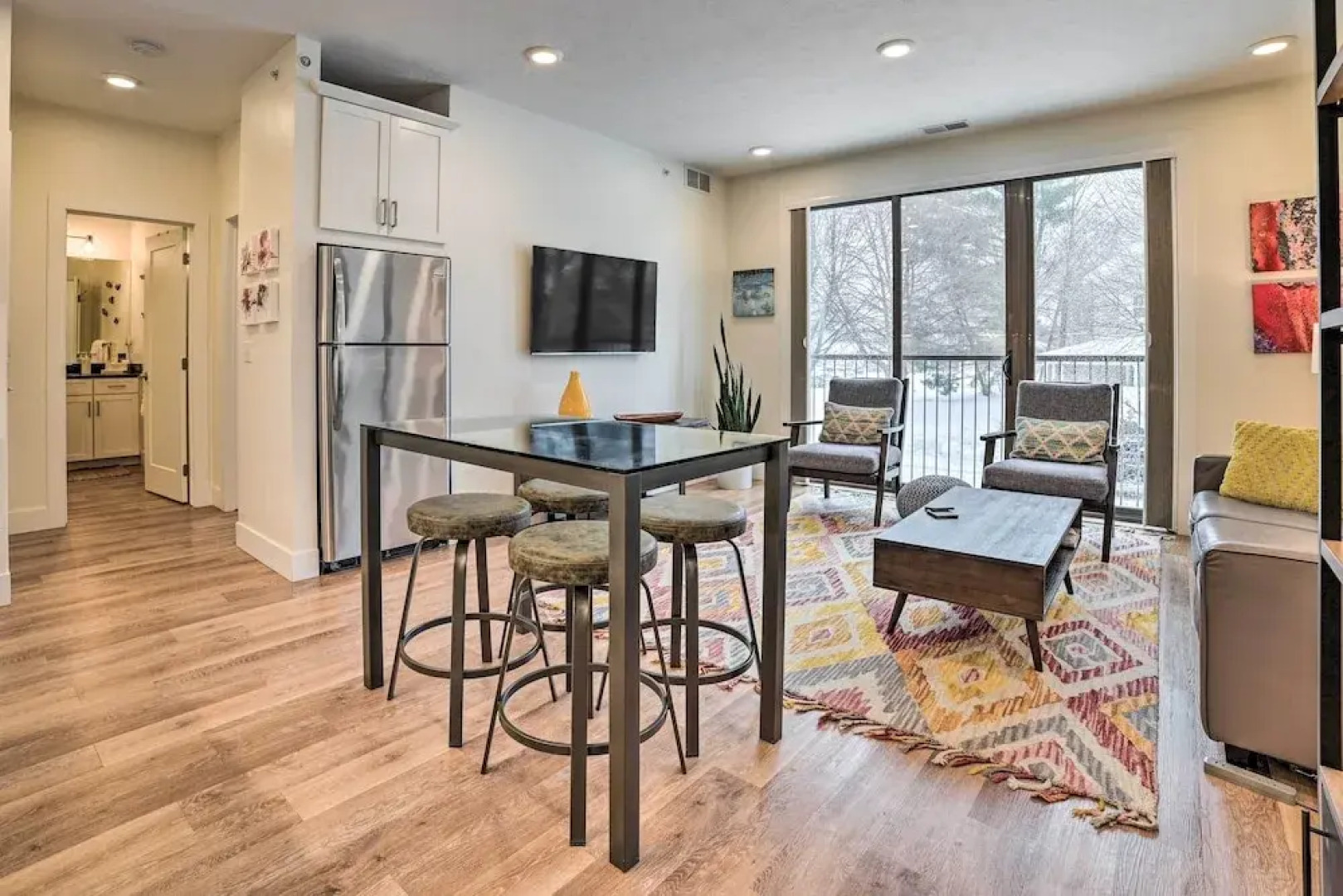 Traverse City Condo: Half Mi to Front Street!