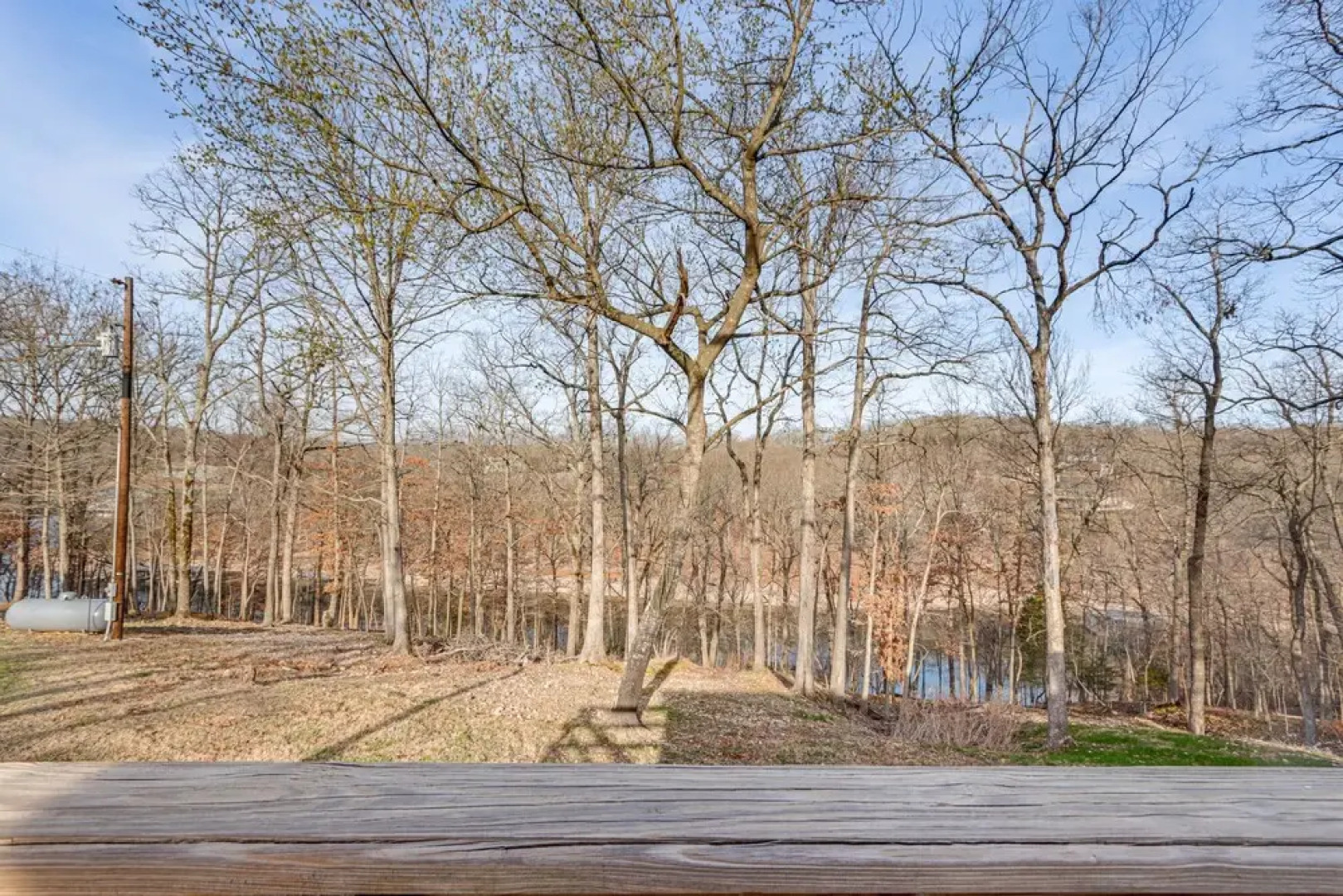 Lakefront Rogers Retreat w/ Grill & Spacious Deck