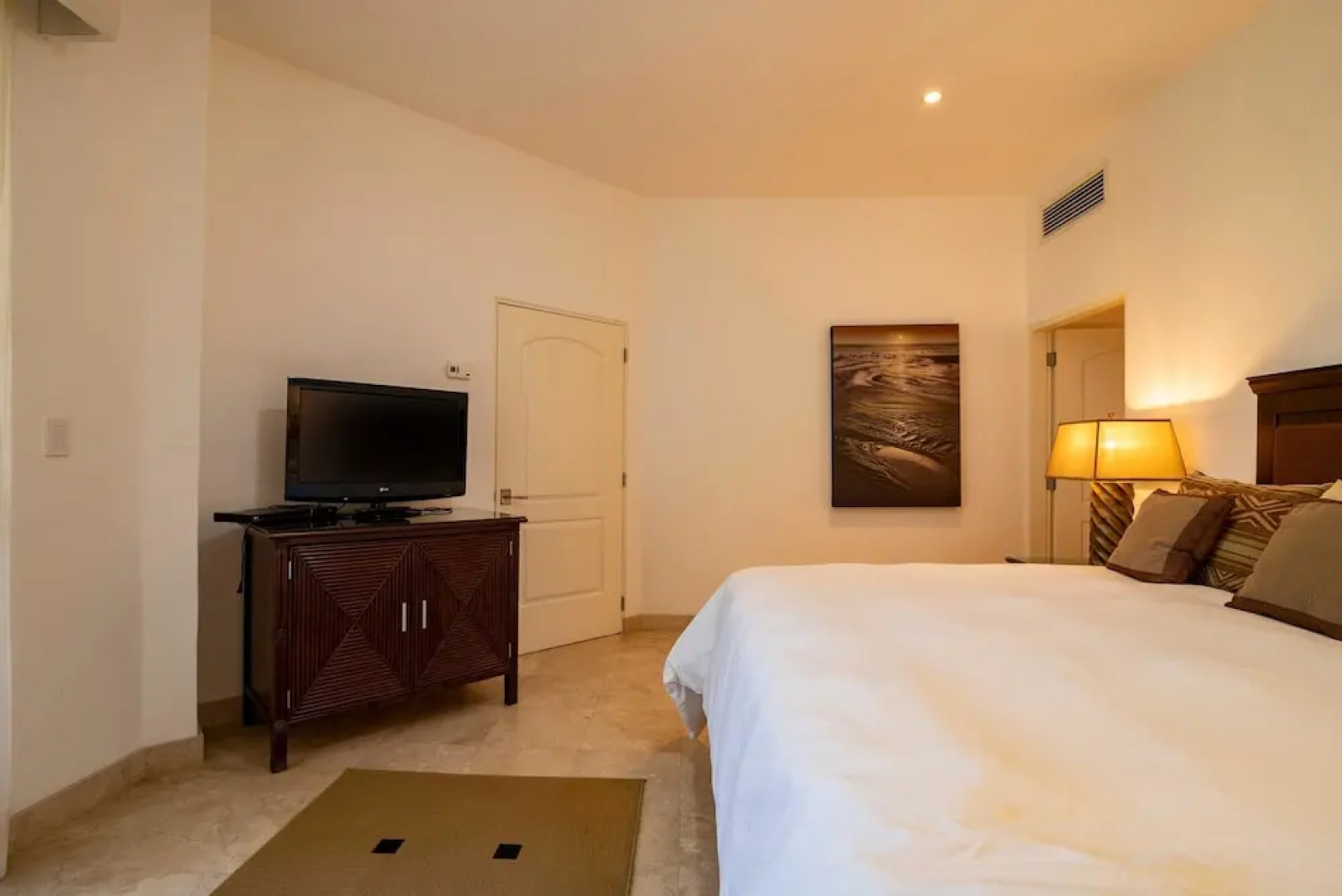 Paraiso Del Mar Resort A104 3 Bed by Casago