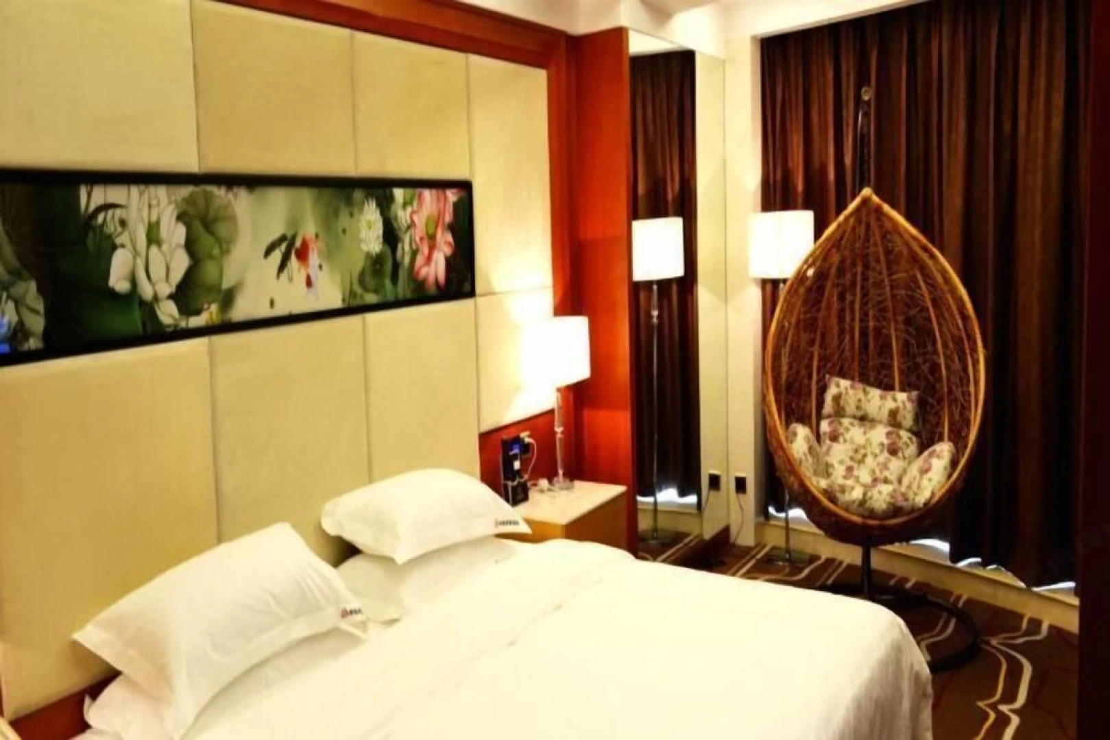 Peninsula Hotel (Xuancheng Xinglong International Plaza)