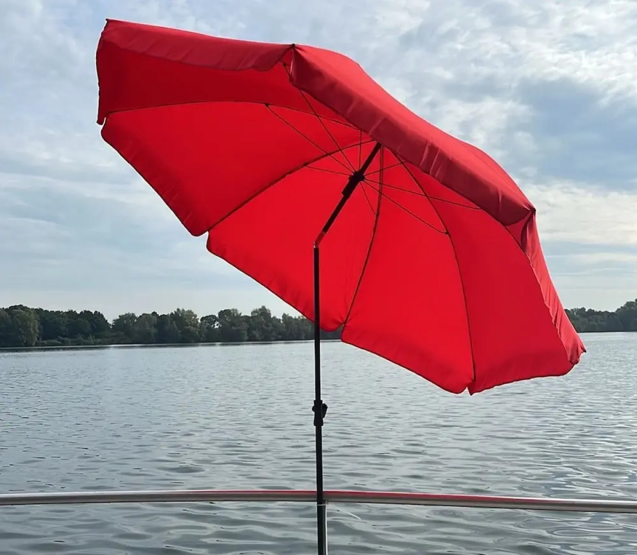 Hausboot am Xantener Nordsee