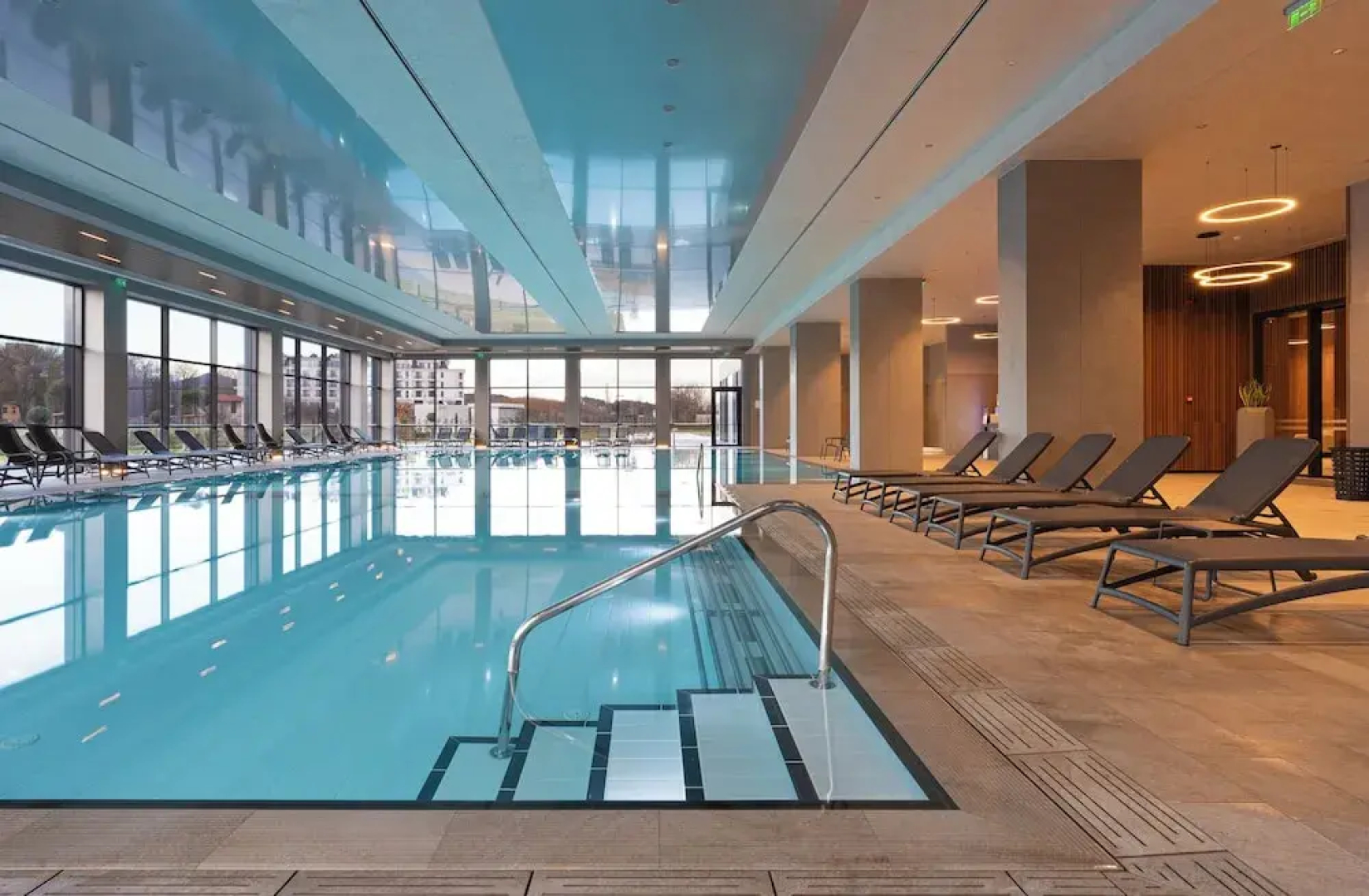Atmosphere Hotel