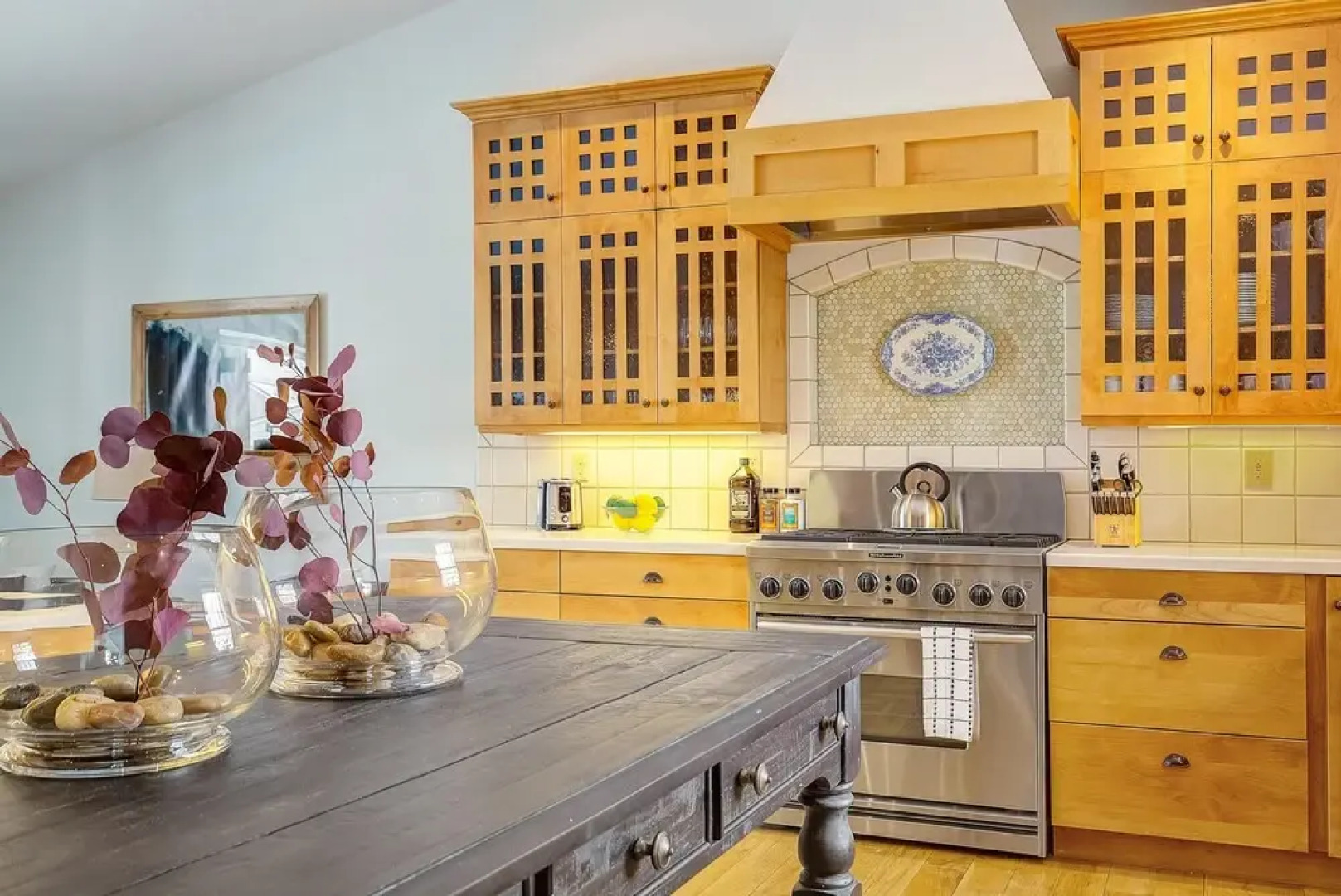 Dazzling Home With Huge Kitchen and Backyard Oasis