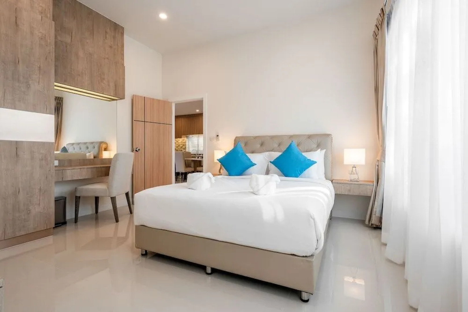 Luxury Pool Villa A18