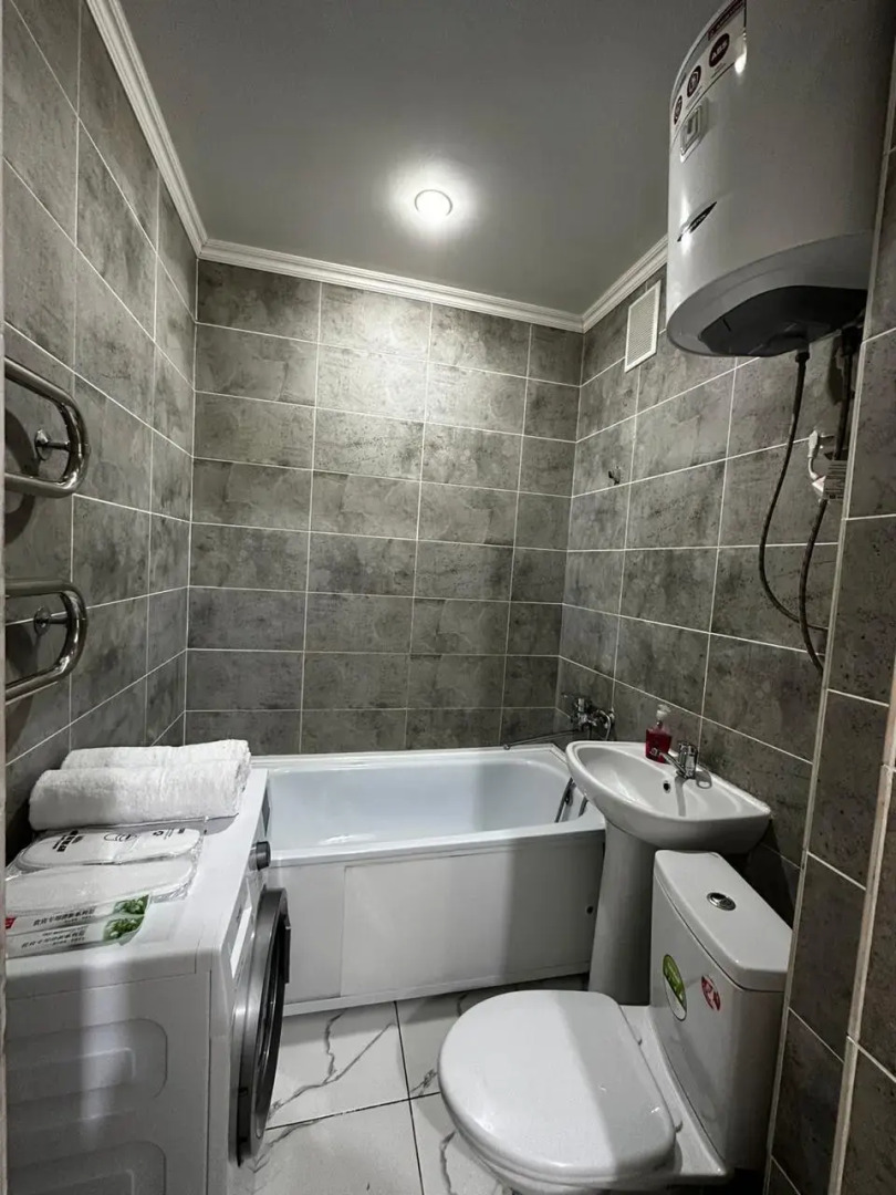 Апартаменты на проспекте Абылай Хана 1