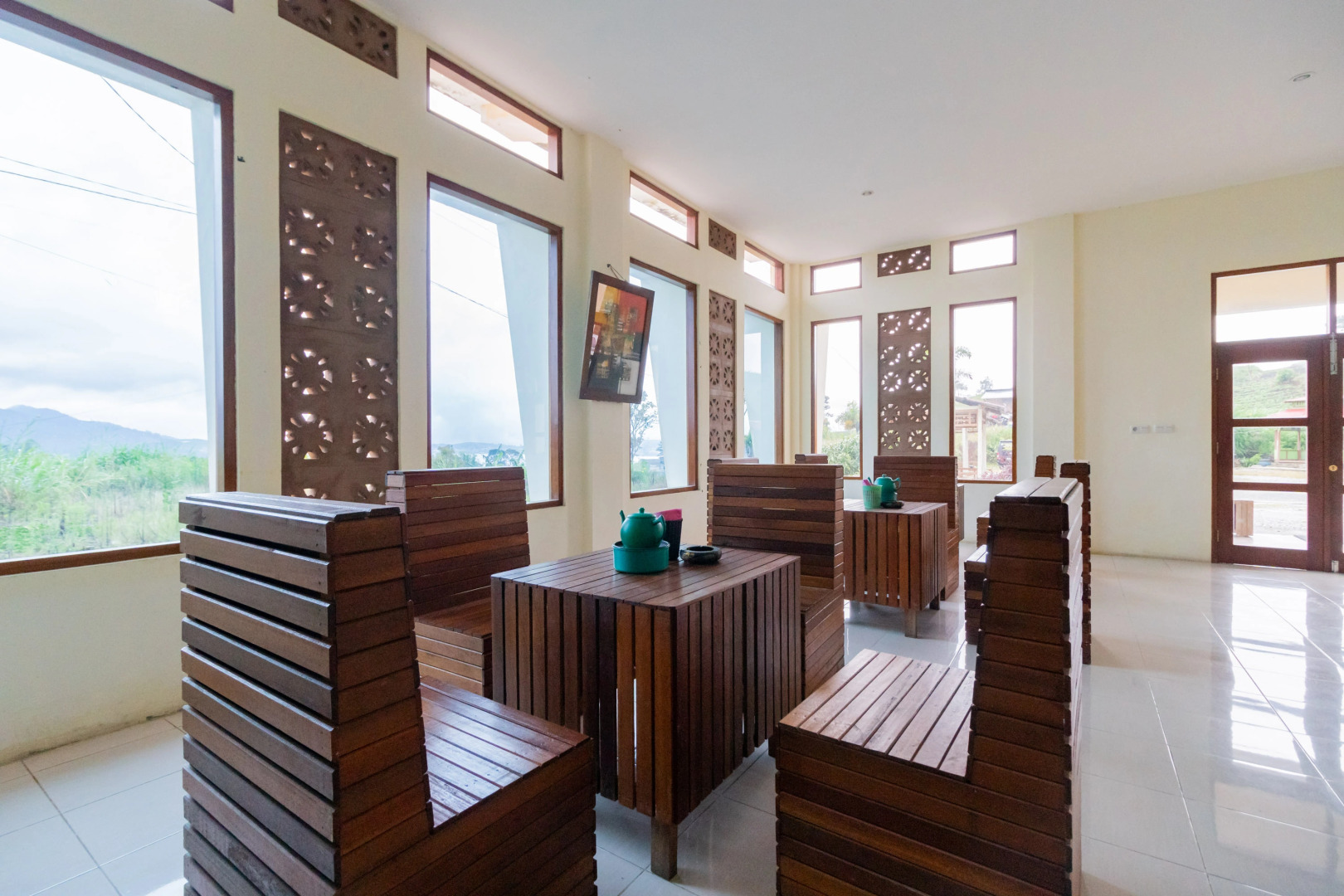 RedDoorz Syariah near Danau Kembar Solok