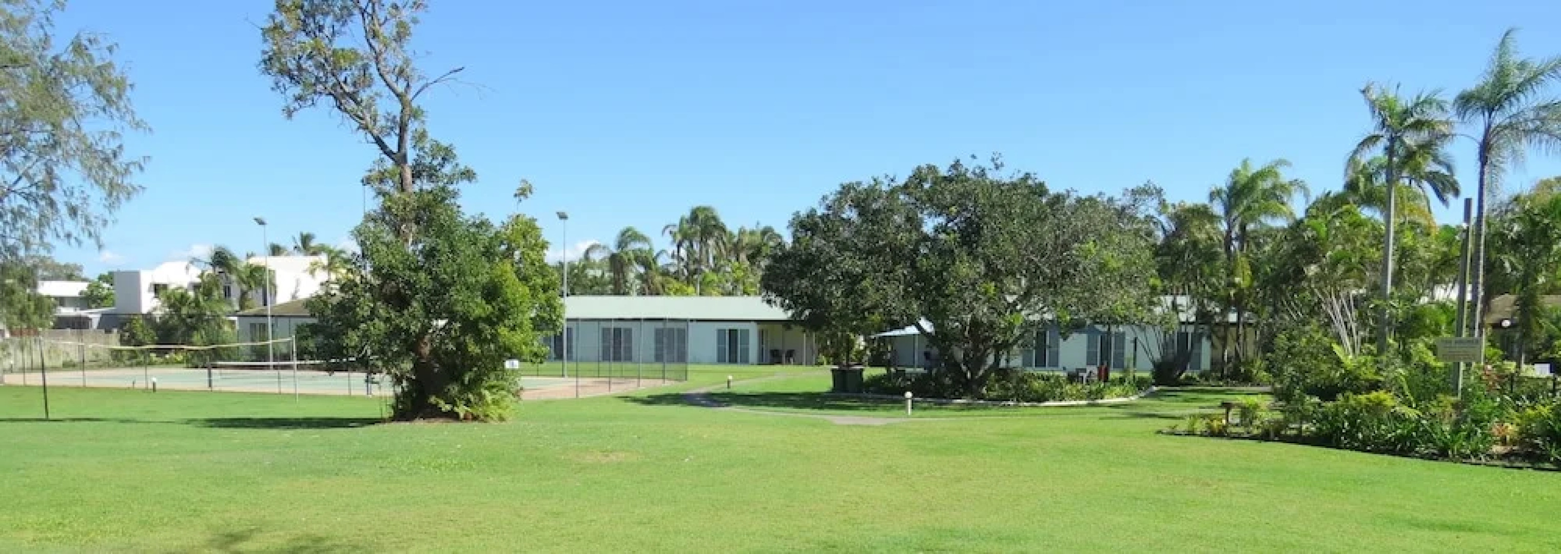 The Shores Holiday Apartments