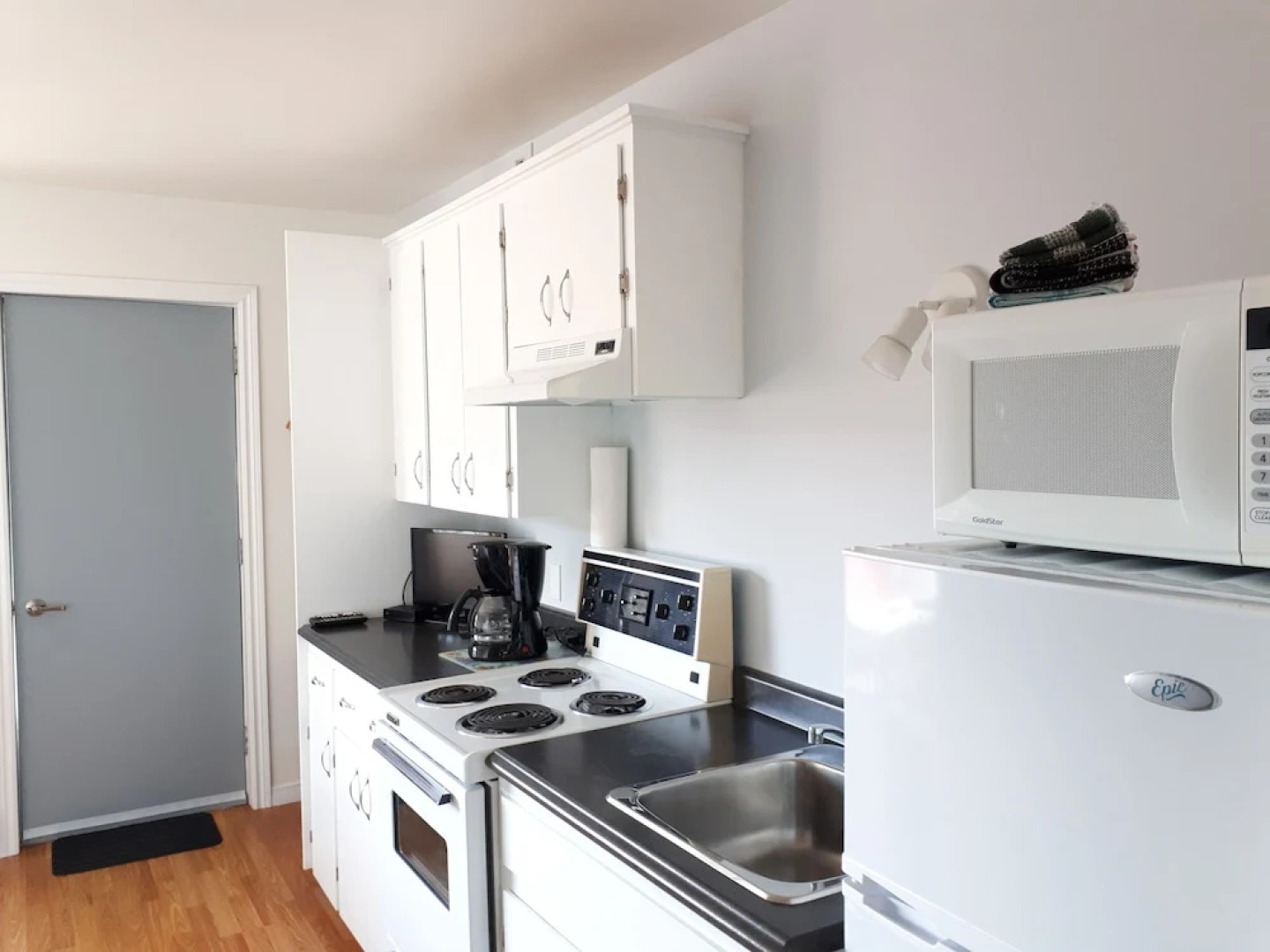 Atlantic View Motel and Cottages