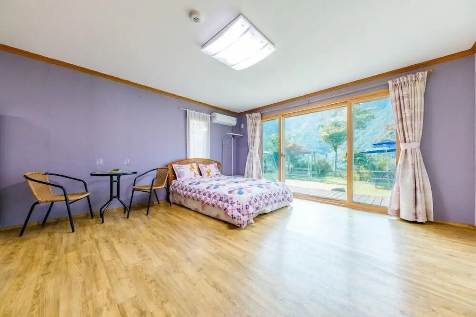 Youngwol Cloud Garden Pension