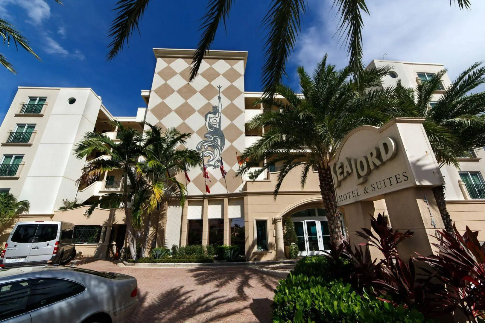 The Sea Lord Hotel & Suites (Adults Only)